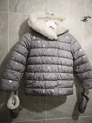 M&S Girls Coat With Mittens Age 6-7 • £5