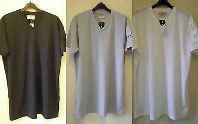 £6.99 • Buy BNWT!! Men's V-Neck T-Shirt In Black, Grey Or White From Urban Spirit Size Large