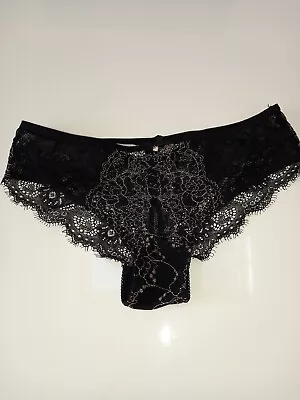 Ladies' New M&S Underwear Size 10 • £5