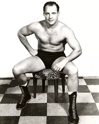 Verne Gagne 8x10 Photo Wrestling Picture Wrestler Awa Nwa • $4.99