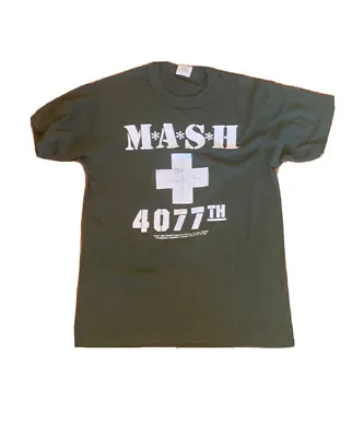 VTG 80s MASH 4077th Beer Shirt Hawkeye Distilled 1981 Fox Promo Tee Faded USA M • $19.80