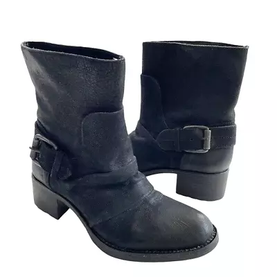 Vera Wang Lavender Distressed Moto Boots 7 Black Leather Buckle Pull On Edgy • $112.38