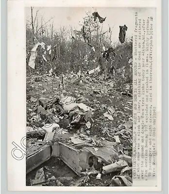 PLANE CRASH Scene In ELKTON MD USA 1963 Unusual VTG Aviation Press Photo • $40