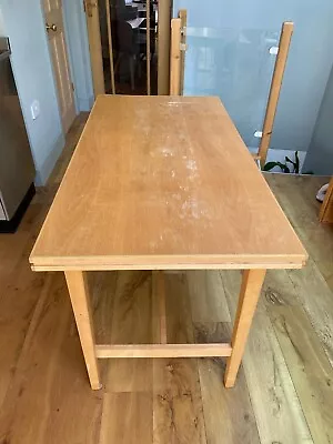 Habitat Dinning Table Solid Wood Extending Via Folding Top • £20