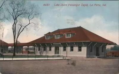 1915 La PorteIN Lake Shore Passenger Depot LaPorte County Indiana Postcard • $15.99