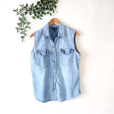 J.Crew Sleeveless Pearl Snap Chambray Denim Western Shirt In Pale Indigo Size 10 • $15.98