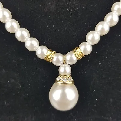 Vintage Pendant Choker 16  Necklace Faux Pearl Drop Pendant Gold Tone Rhinestone • $3.47