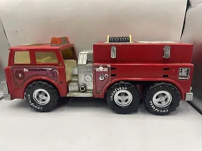 REMCO 1986 Red Metal Fire Truck Rescue Engine #8 Vintage GA13 • $15