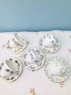 Pretty Set Of 5 Vintage Mismatched Blue Floral China Cups & Saucers • £15.85