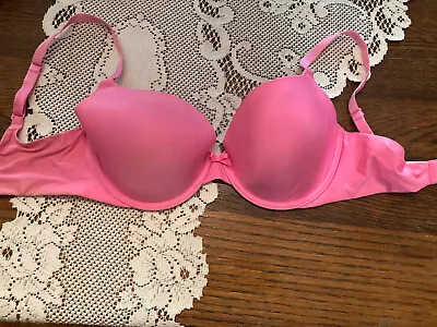 Victoria Secret Pink 32 Dd Demi Buste Bra  • $6