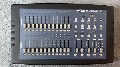 Showtec Showmaster 24 DMX Lighting Desk • £34