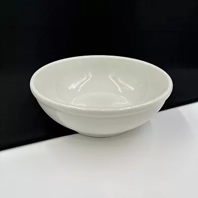 Walker China Vitrified 3•31  (1) 8” Vegetable Serving Bowl Bedford Ohio • $16.95