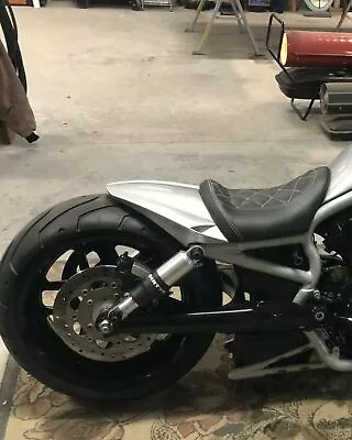 $365.62 • Buy Seat + Smooth Rear Fender - Harley V-rod Night Rod Special V Rod Muscle Vrod Nrs