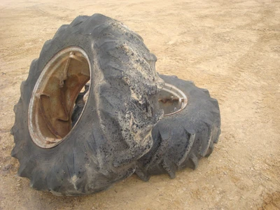 $300 • Buy 1969 Allis Chalmers 180 Diesel Tractor 18.4-28 Tires Spinout Rims
