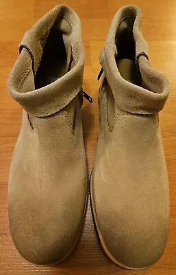  UGG JOSEFENE Short Cuff Suede Boots Size 8 Sand Beige DISPLAY MODEL • $45