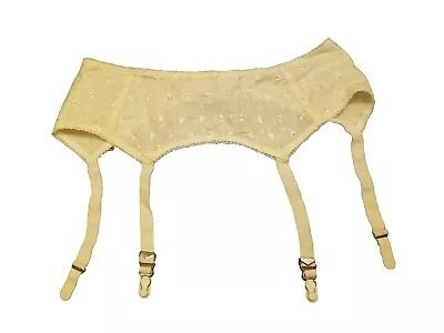 VTG Buttercream Yellow Garter Belt Sz L Union 4 Straps Metal Clips Embroidery • $16.50