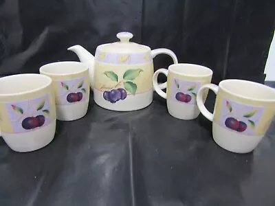 Vintage MARKS AND SPENCER Wild Fruits Design Large Teapot & 4 Matching Mugs (T) • £12.99
