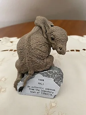 Elephant  Mail  Figurine Martha Carey Marty The Herd 1998 Stone Attached • $39.49