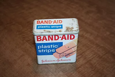 Vintage Band-Aid Plastic Strips Empty Metal Tin Johnson & Johnson 50ct See Pix!! • $8.99