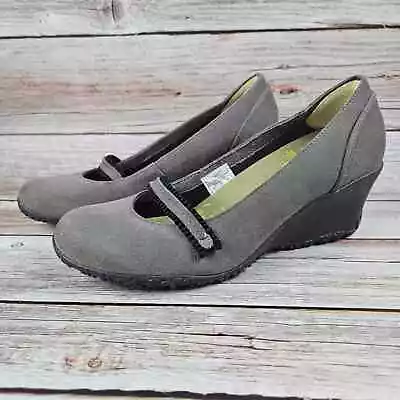 Merrell Women's Petunia Wedge Mary Jane Grey Size 8 • $38