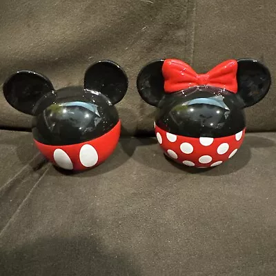 Disney Mickey And Minnie Mouse Round Ceramic Salt/Pepper Shakers By Jerry Leigh • $10