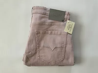 Guess Men’s Medium Rise Skinny Jeans Scotch Fit Strech Light Pink Size 36X30 • $49.99