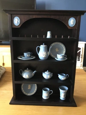 £180 • Buy Wedgwood Jasperware Mahogany Miniature Display Case Wall / Standing
