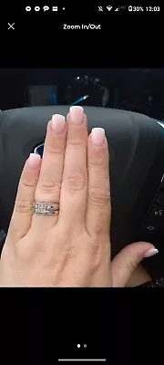 $900 • Buy Zales Wedding And Engagement Ring Size 8/9
