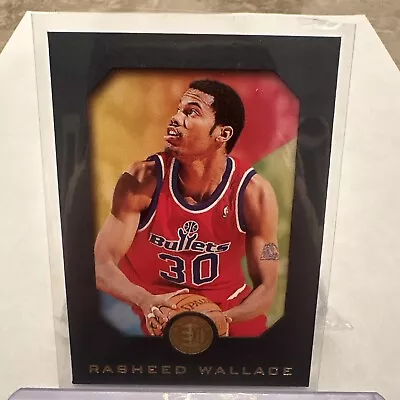 1995/96 E-XL Blue Rasheed Wallace Parallel Rookie Card #90 Pistons/Blazers RC • $2