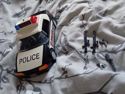 VINTAGE PLAYMOBIL POLICE CAR # 3329 With Two Police Characters  • £10