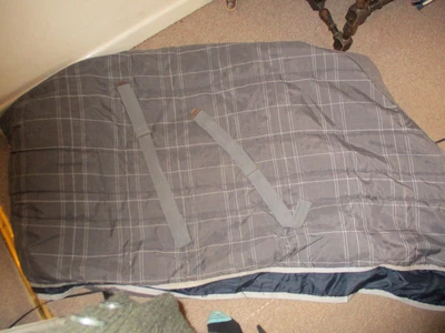 £65 • Buy Horseware Rhino  Vari - Layer Heavy Stable Rug 450g Charcoal  VGC