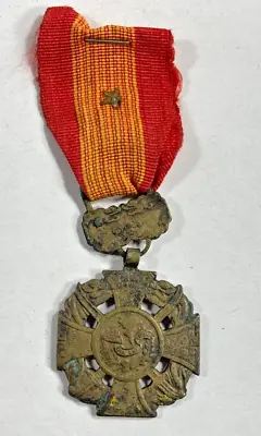 Vietnam RVN Republic Of Vietnam Gallantry Cross Award Medal Theater Made • $139.99