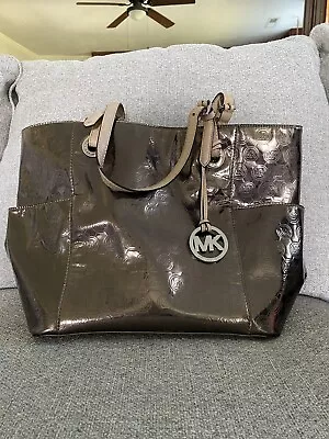 Michael Kors Gold Mirror Signature Purse • $60