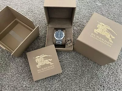 Burberry BU9001 38mm Large Check Stainless Steel Case With Stainless Steel Strap • $110