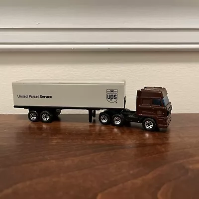 Vintage Matchbox Convoy UPS United Parcel Service DAF Semi Truck • $15