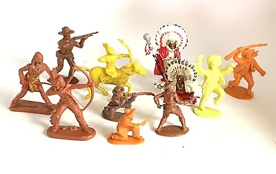 Vintage Cowboys & Indians Plastic Toy Figures Soldiers Unbranded • £5