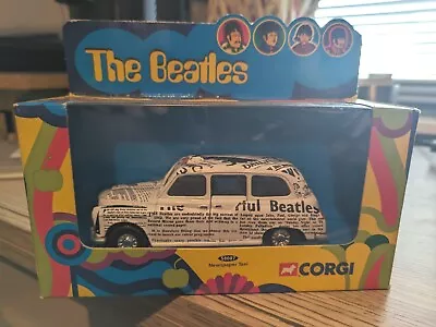 Corgi Classics 1:36 Scale The Beatles Austin Fx4 Newspaper Taxi - 58007 - Boxed • £0.99