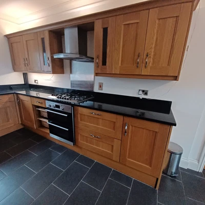 £3000 • Buy Solid Oak Kitchen With Marble Granite Worktop