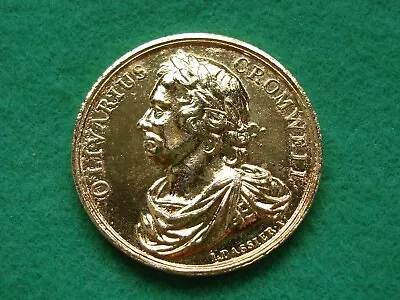 Lord Protector Oliver Cromwell DASSIER CROWN SIZE GILT MEDAL BY THE LONDON MINT • £9.99