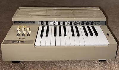 Vintage Magnus Electric Chord Organ Model 399 • $55