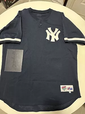 Thurmon Munson 2000-2001 New York Yankees Team Issued BP Majestic Jersey Sz 48 • $109.99