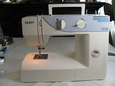 $100 • Buy PFAFF Hobby 1030 Sewing Machine German Design With Vinyl Cover -Works Great