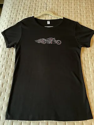 Ladies Silver & Red Studded Motorcycle Black Tee Shirt Ex Cond L - XL • $15.95
