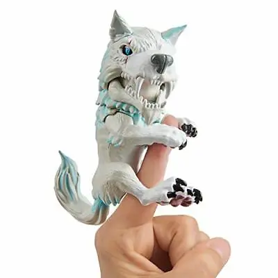 $75.02 • Buy Wow Wee 3962 Untamed Dire Wolf By Fingerlings  Blizzard White And Blue