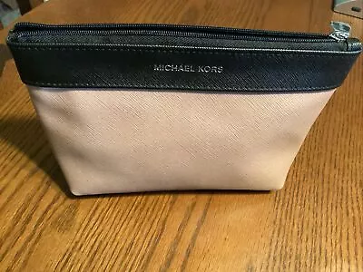 Michael Kors Small Cosmetic Case Black And Cream • $40