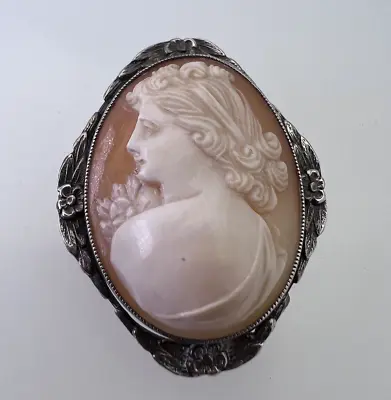 Vintage Carved Shell Cameo Silver Flower Motif Setting Brooch Pendant 8.8grams • £165