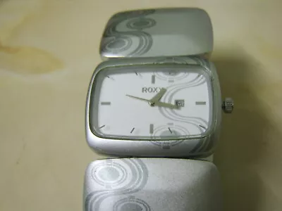 £19.99 • Buy Roxy Surf Skate Ladies Silver Elasticated Chunky Watch New Battery