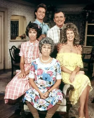 Mama'S Family Cast Vicki Lawrence  8x10 PRINT PHOTO • $6.98