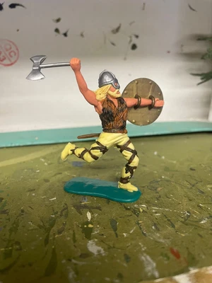 £12.62 • Buy TIMPO TOYS VIKING RUNNING WITH DOUBLE HEADED AXE 1/32nd MOULDED FIGURE 1974