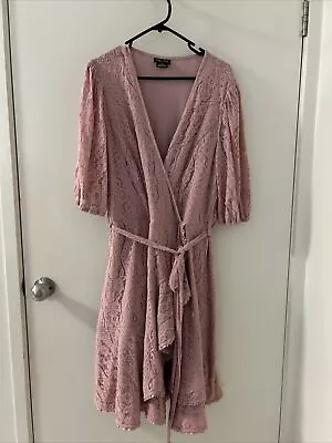 City Chic Pink Lace  Faux Wrap Dress Party Size Xs 14 • $20